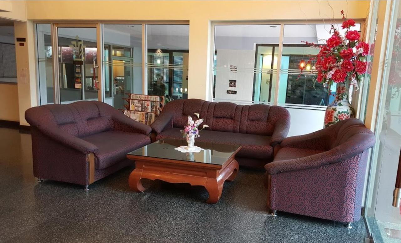 Butterfly Princess Hotel Betong Ngoại thất bức ảnh
