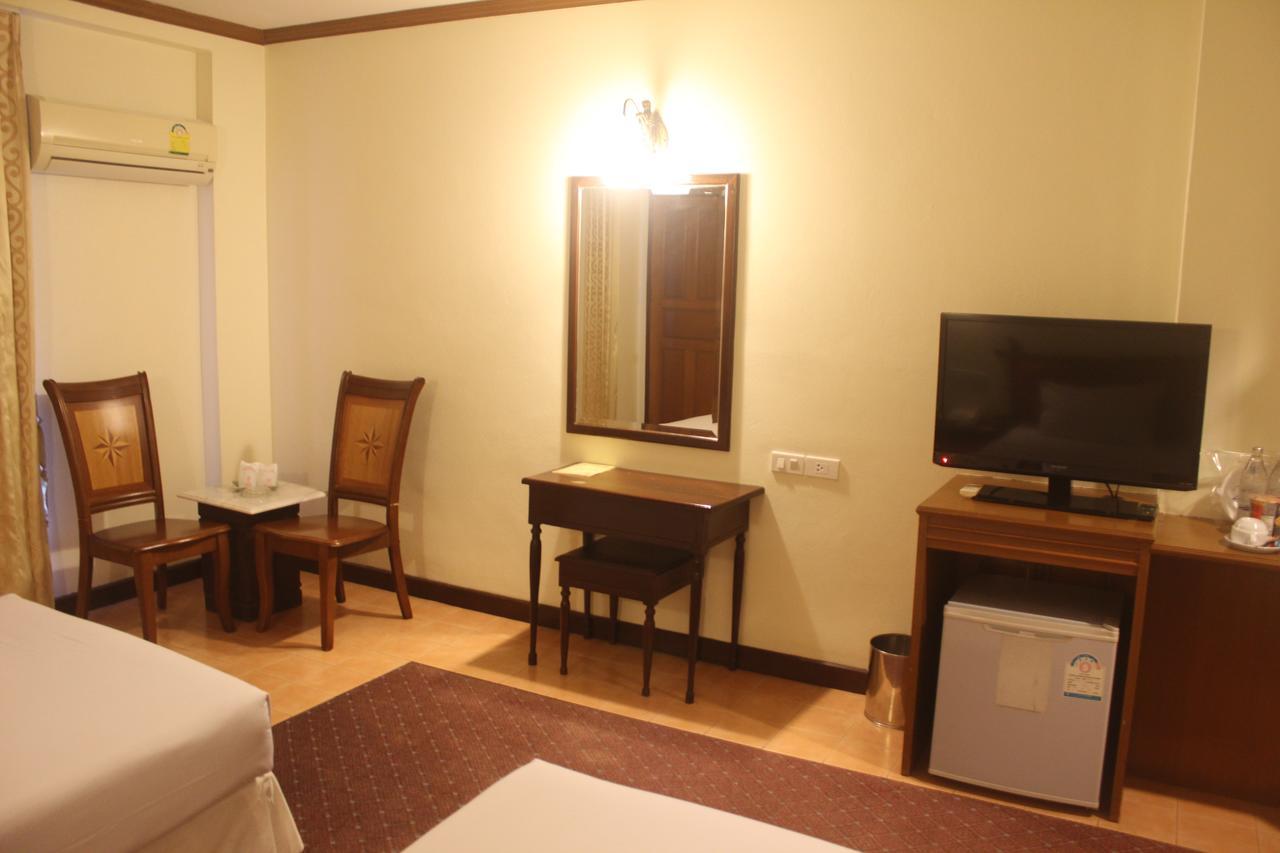 Butterfly Princess Hotel Betong Ngoại thất bức ảnh