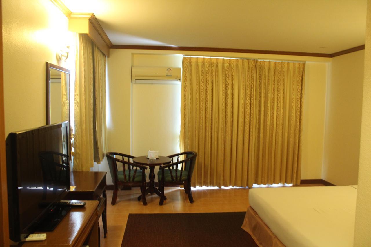Butterfly Princess Hotel Betong Ngoại thất bức ảnh